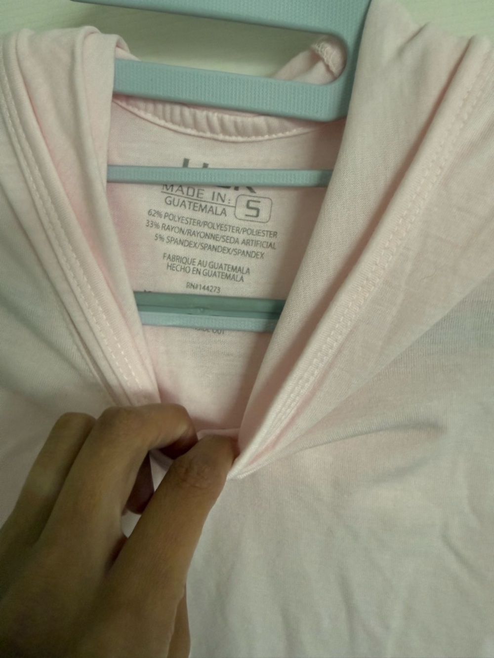 Huk Light Pink Long Sleeve Hooded Women's Shirt - Picture 5 of 6